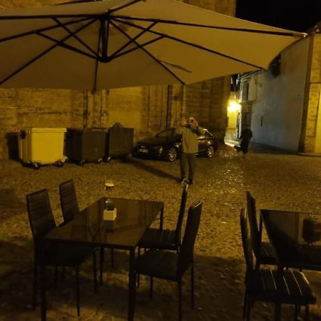 Azafran Jerez Estudio ヘレス エクステリア 写真